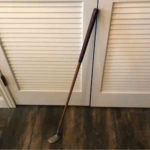 Antique Hickory Wood Shaft Putter